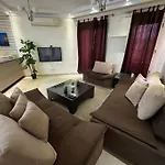 Cairokey Rehab City Apt - 2Bdr Modern, Garden View