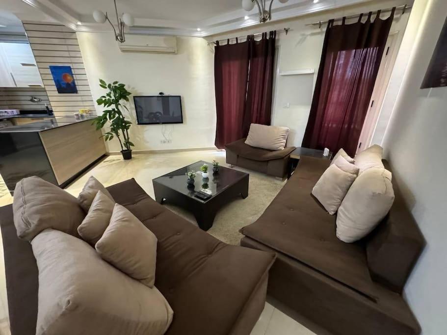 Cairokey Rehab - 2bdr Modern, Garden View