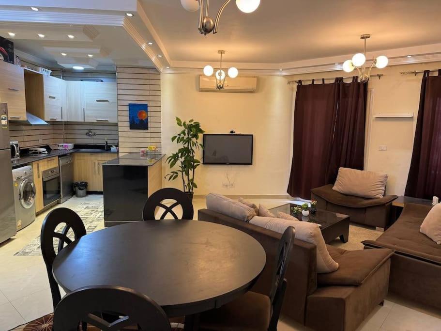 Apartment Cairokey Rehab - 2bdr Modern, Garden View Cairo