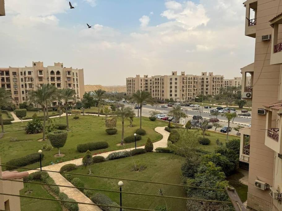 Cairokey Rehab - 2bdr Modern, Garden View Cairo
